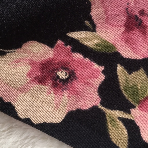 CHAPS 3X Cotton Rose Pattern Sweater with Embellished Neckline🌹 - Picture 8 of 9